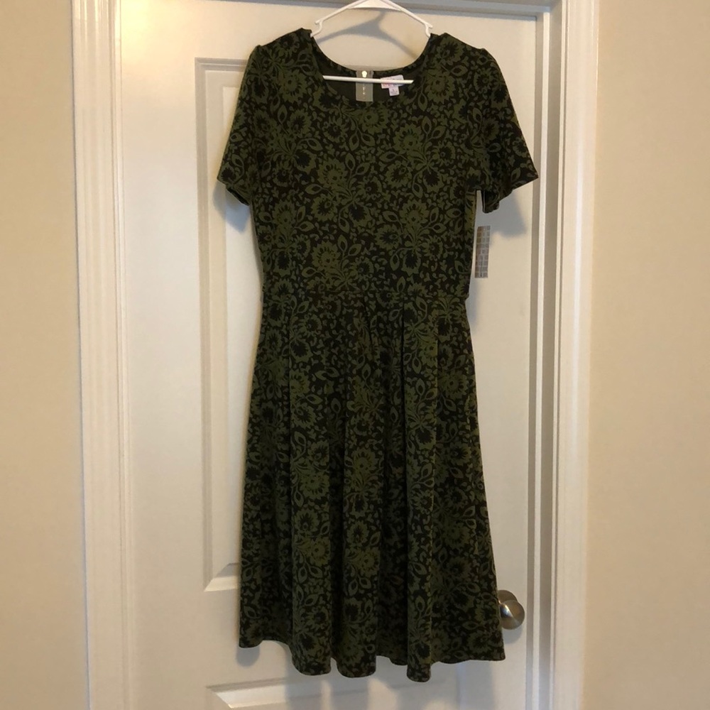 NWT LuLaroe Amelia dress Lg green and black